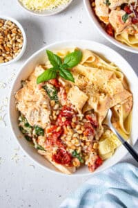 Creamy Chicken Sun Dried Tomato Pasta - The Cooking Collective